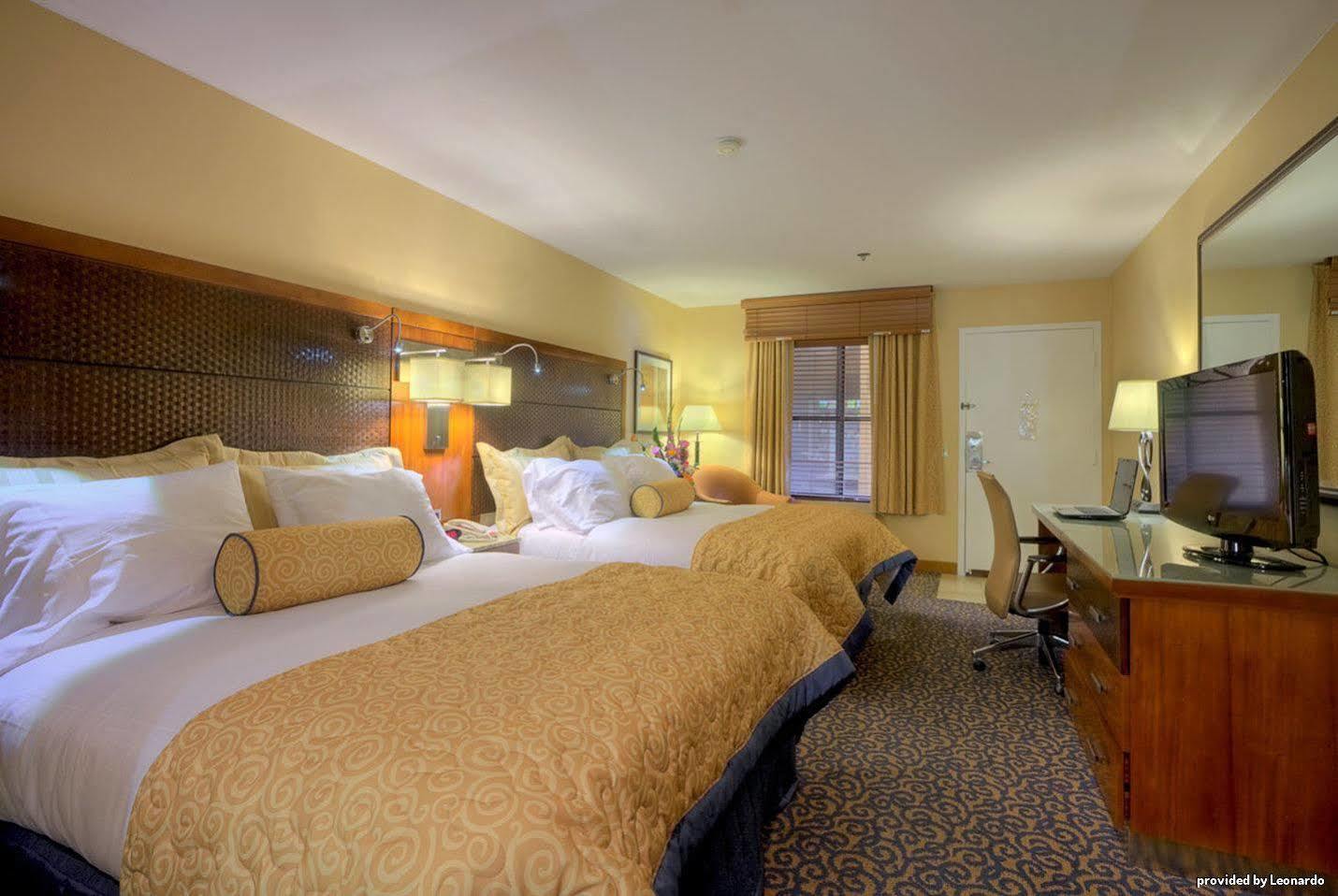 Best Western Chula Vista/Otay Valley Hotel Екстер'єр фото